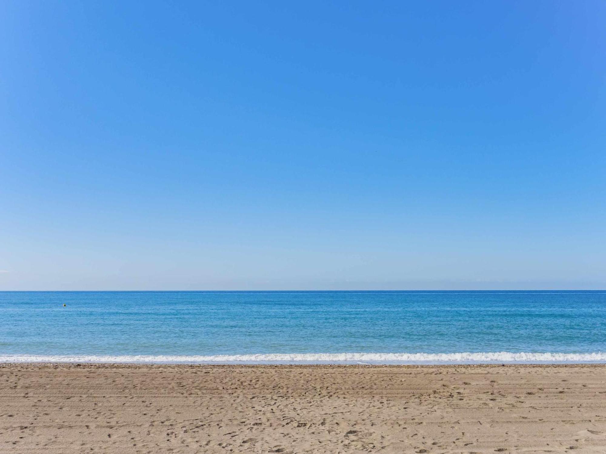 Nuevo Con Piscina Y Parking En La Playa Appartement Torre de Benagalbon Buitenkant foto